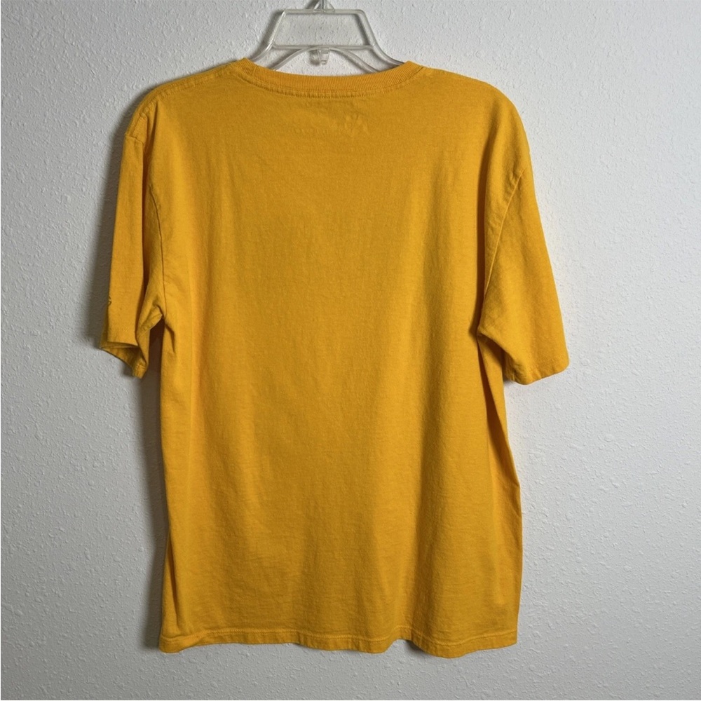 Winthrop University Eagles Classic Yellow T-Shirt Men's Large 100% Cotton - Picture 6 of 10